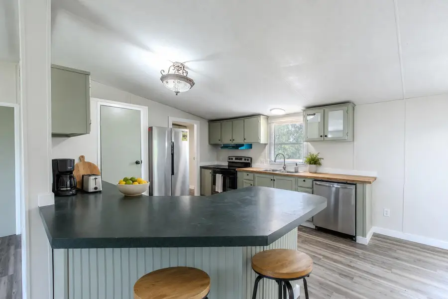 1225 Grandview Dr, San Marcos, TX 78666 - #3