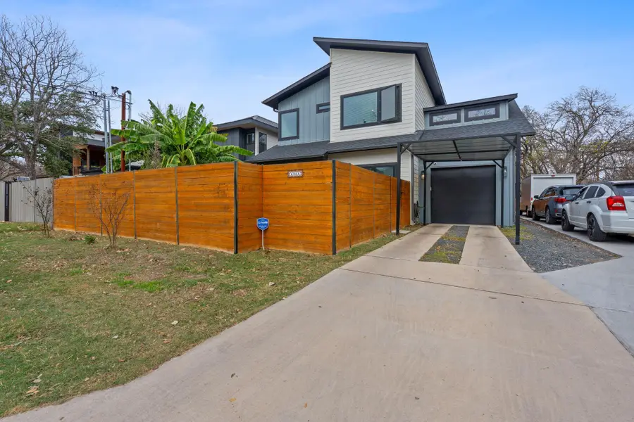 606A Clifford Dr, Austin, TX 78745 - Image #3