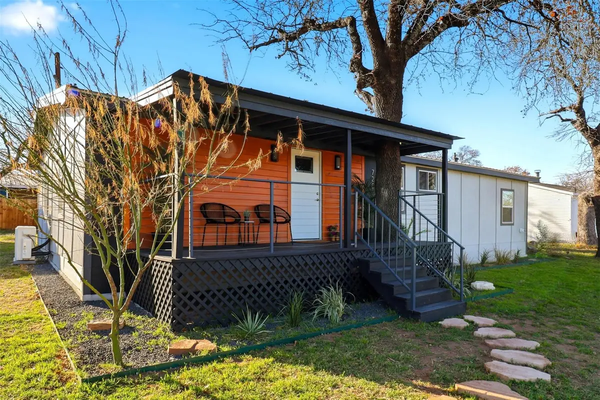 728 Driftwood Ln, Cottonwood Shores, TX 78657 - #1