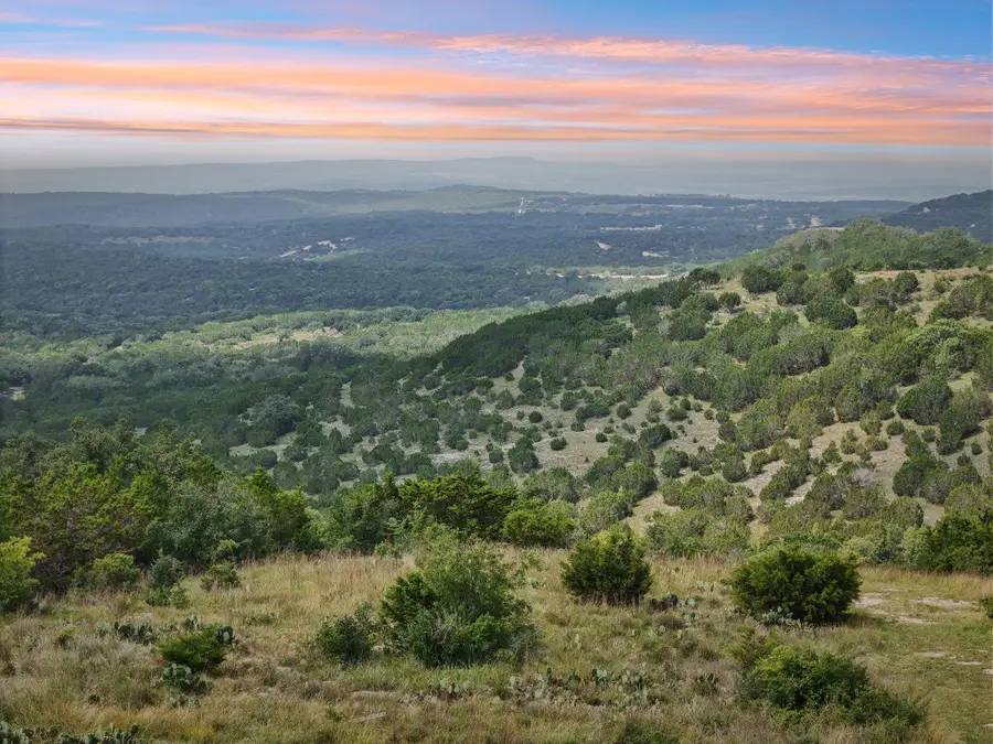 144 Cherokee Rdg, Bertram, TX 78605 - Image #2