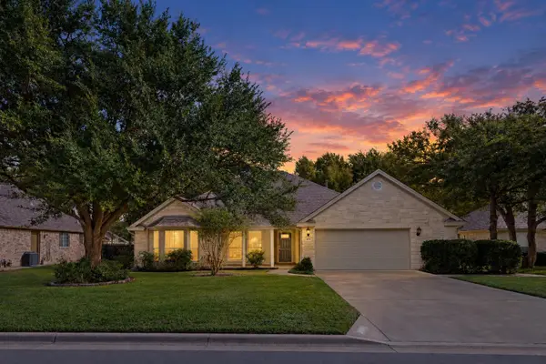 3005 Parker Dr, Georgetown, TX 78628