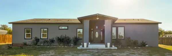 243 Hershal Ln, Cedar Creek, TX 78612