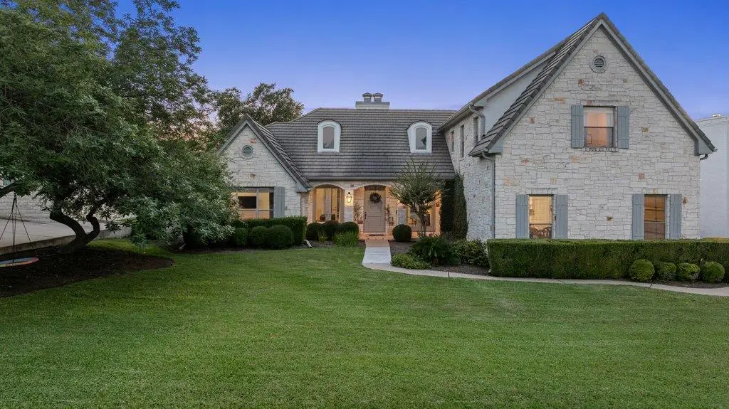 22 Autumn Oaks Dr, Austin, TX 78738 - #1