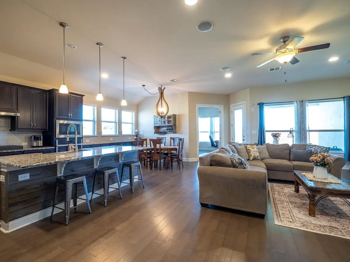 2301 Palazzo Ct, Round Rock, TX 78665 - #1