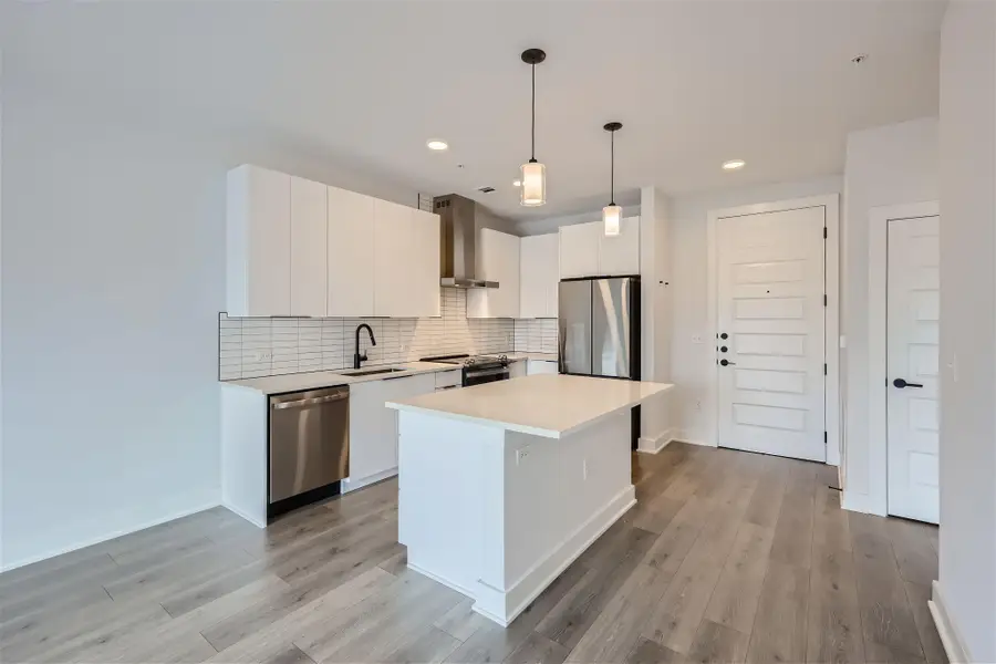 2220 Webberville Rd #302, Austin, TX 78702 - #3