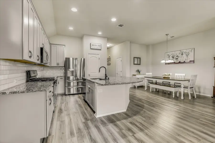 100 Rebel Red Cv, Liberty Hill, TX 78642 - #2