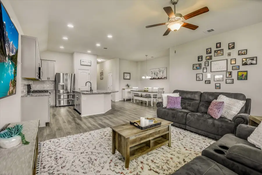 100 Rebel Red Cv, Liberty Hill, TX 78642 - #3