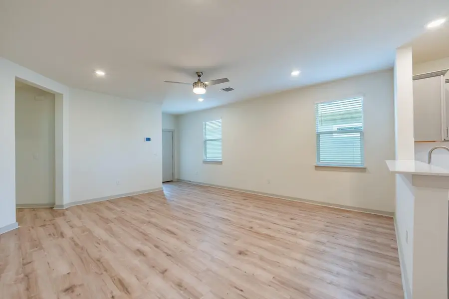 10801 Meris Ln, Austin, TX 78754 - #3