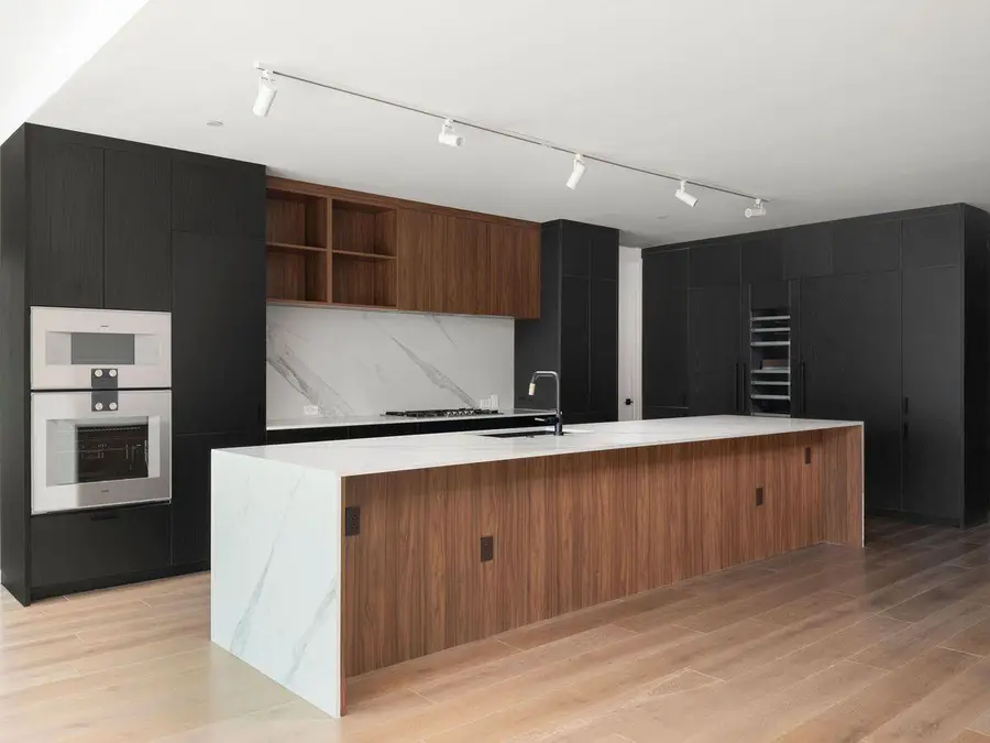 1006 Baylor St #202, Austin, TX 78703 - #3