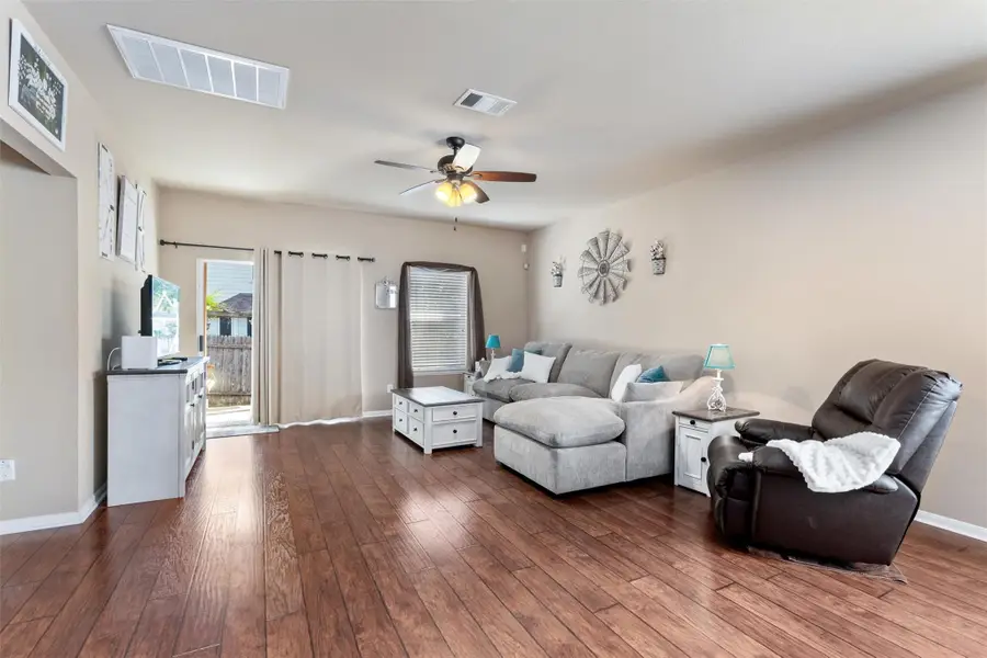 1301 Red Stag Pl, Round Rock, TX 78665 - Image #3