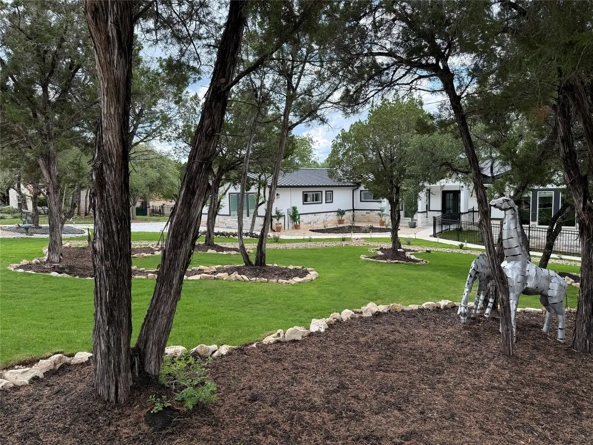 7605 Lantern View Dr, Jonestown, TX 78645 - #1