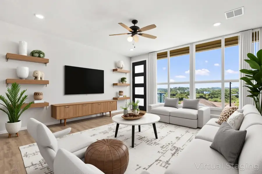 10115 Longhorn Skwy, Dripping Springs, TX 78620 - Image #3