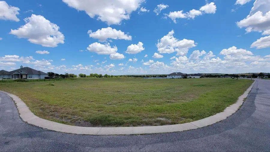 100 Twin Creekview Ln, Georgetown, TX 78626 - Image #2