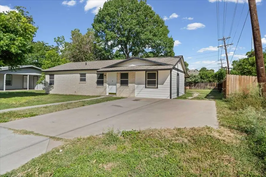1115 Sycamore St, San Marcos, TX 78666 - #3