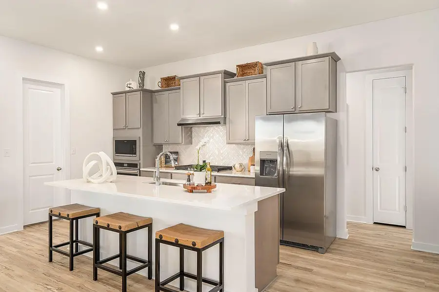 425 Brandywine Rd, Hutto, TX 78634 - Image #2