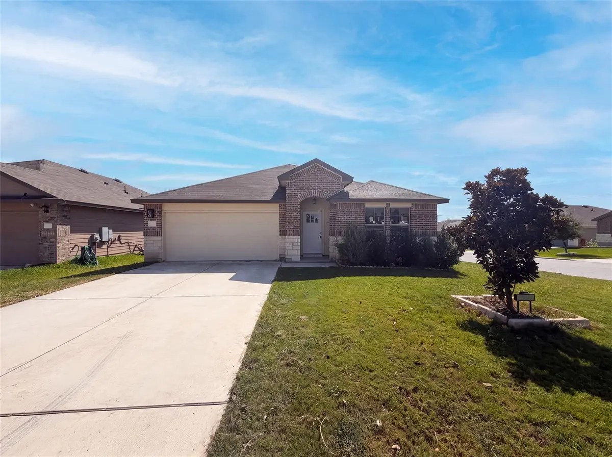 233 Atwood Loop, Jarrell, TX 76537 - #1