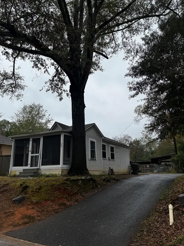 407 Richardson St, Nacogdoches, TX 75961