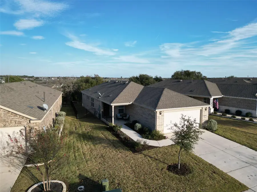 112 Yorktown St, Georgetown, TX 78633 - Image #3