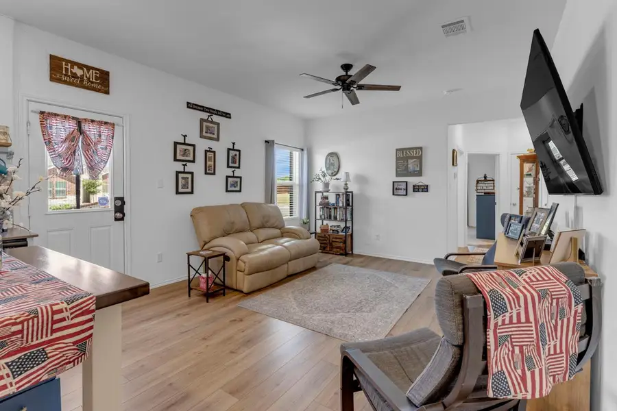 204 Lone Cedar Rd, Marble Falls, TX 78654 - #2