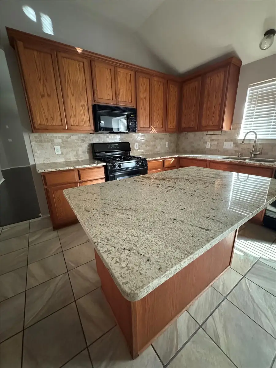 1954 Rachel Ln, Round Rock, TX 78664 - Image #2