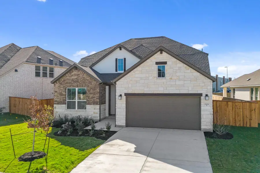 1501 Corduroy Ln, Georgetown, TX 78633 - Image #2
