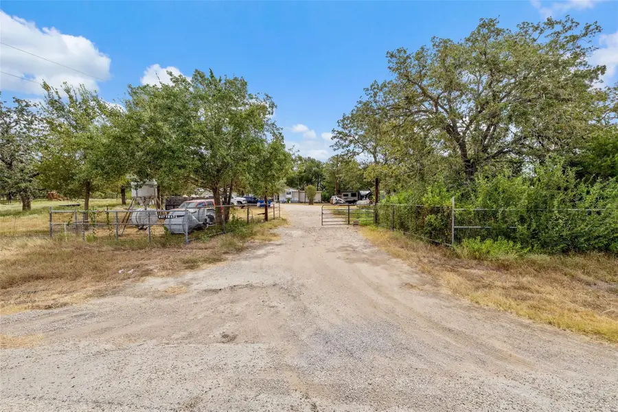 827 Fm 671, Lockhart, TX 78644 - #2