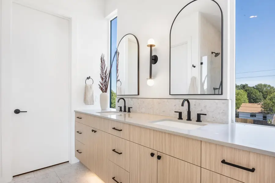 10721 Desert Trl #1042, Austin, TX 78758 - #3