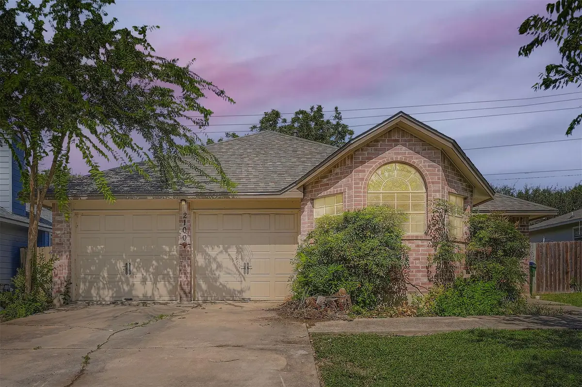 2100 Buckeye Ln, Round Rock, TX 78664 - #1