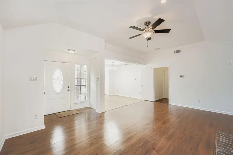 2100 Buckeye Ln, Round Rock, TX 78664 - #3