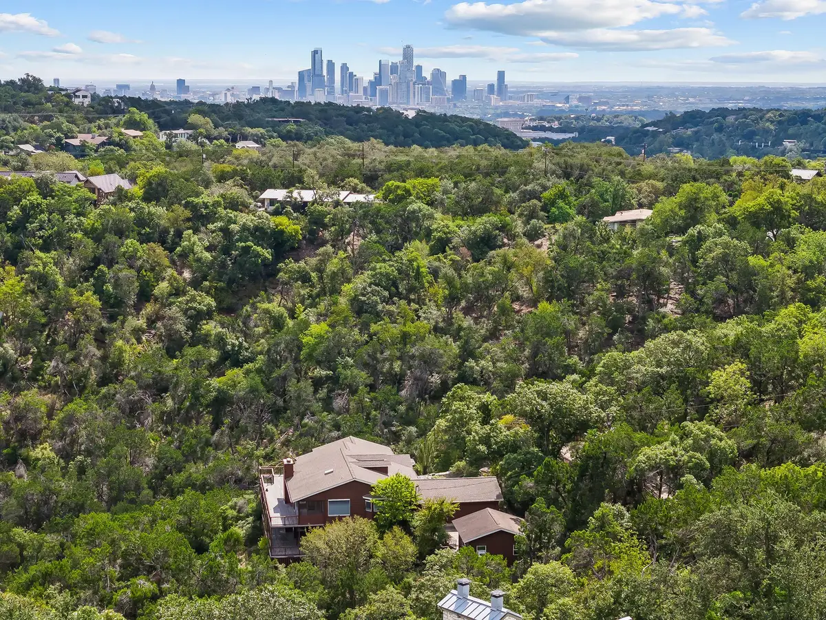 1302 Circle Ridge Dr, West Lake Hills, TX 78746 - #1