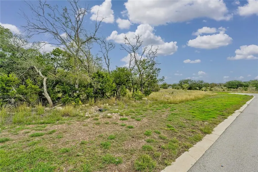 104 Rocky Summit Ct, Spicewood, TX 78669 - #2