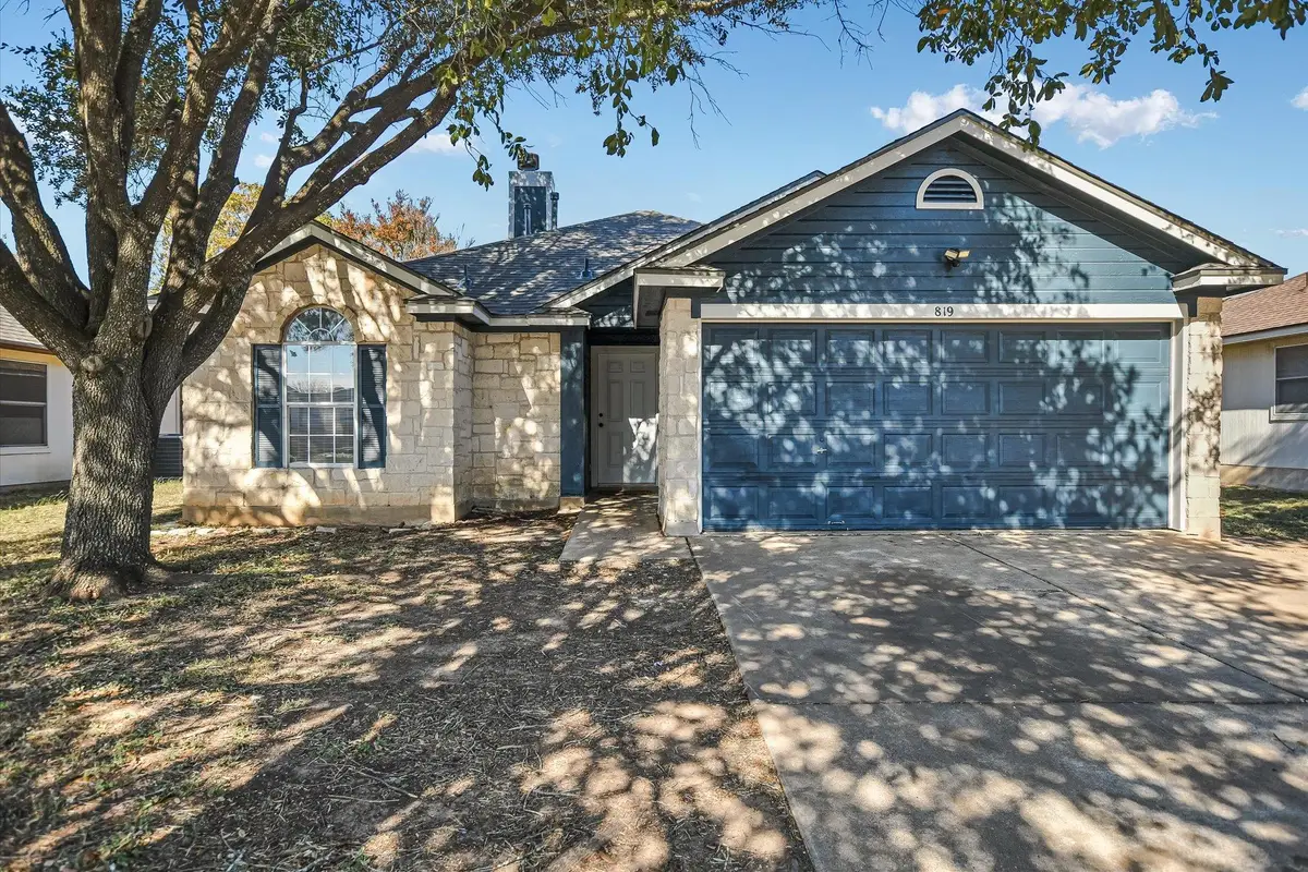 819 Sonny Dr, Leander, TX 78641 - Image #1