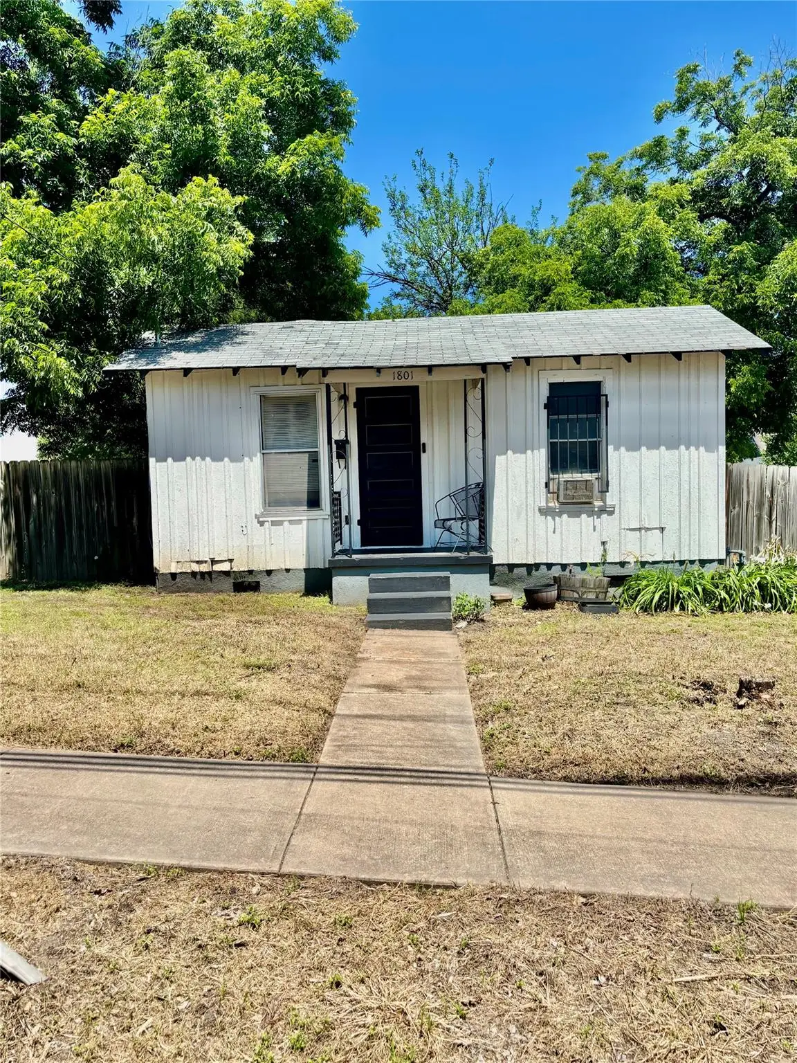 1801 Chestnut Ave, Austin, TX 78702 - #1