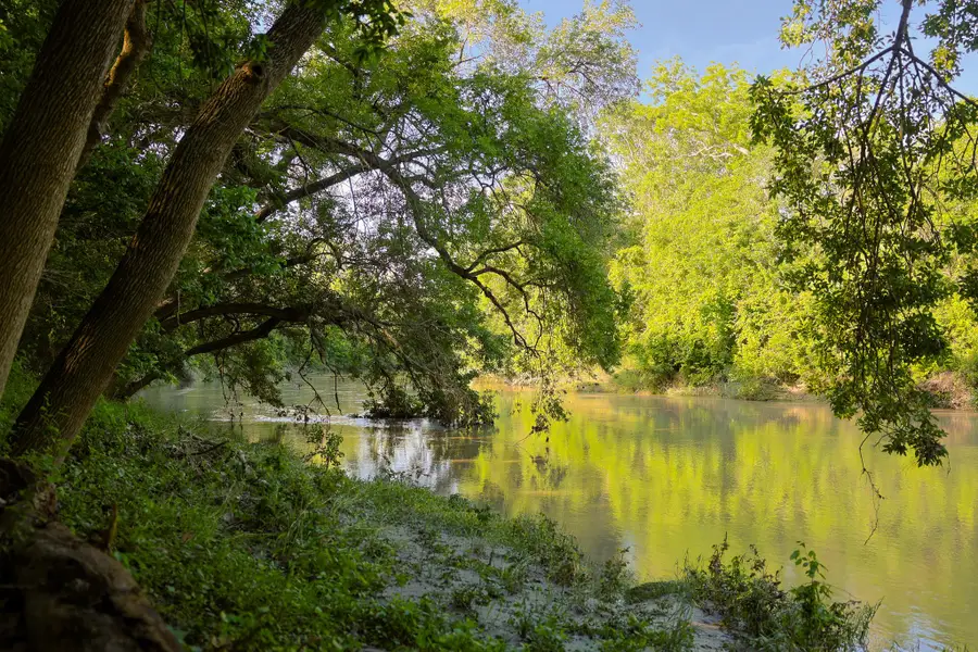 CR 343 Cr 343, Gonzales, TX 78629 - #2