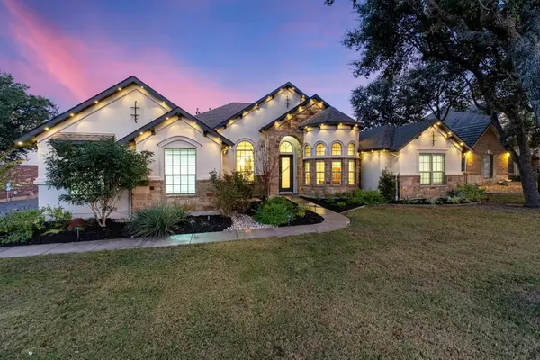 2205 Lakehurst Rd, Spicewood, TX 78669