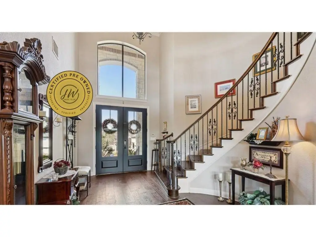 111 Vailco Ln, Austin, TX 78738 - #1