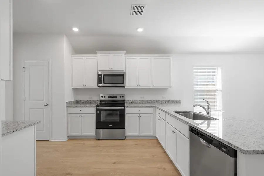 148 Wirepass Crst, Jarrell, TX 76537 - #2