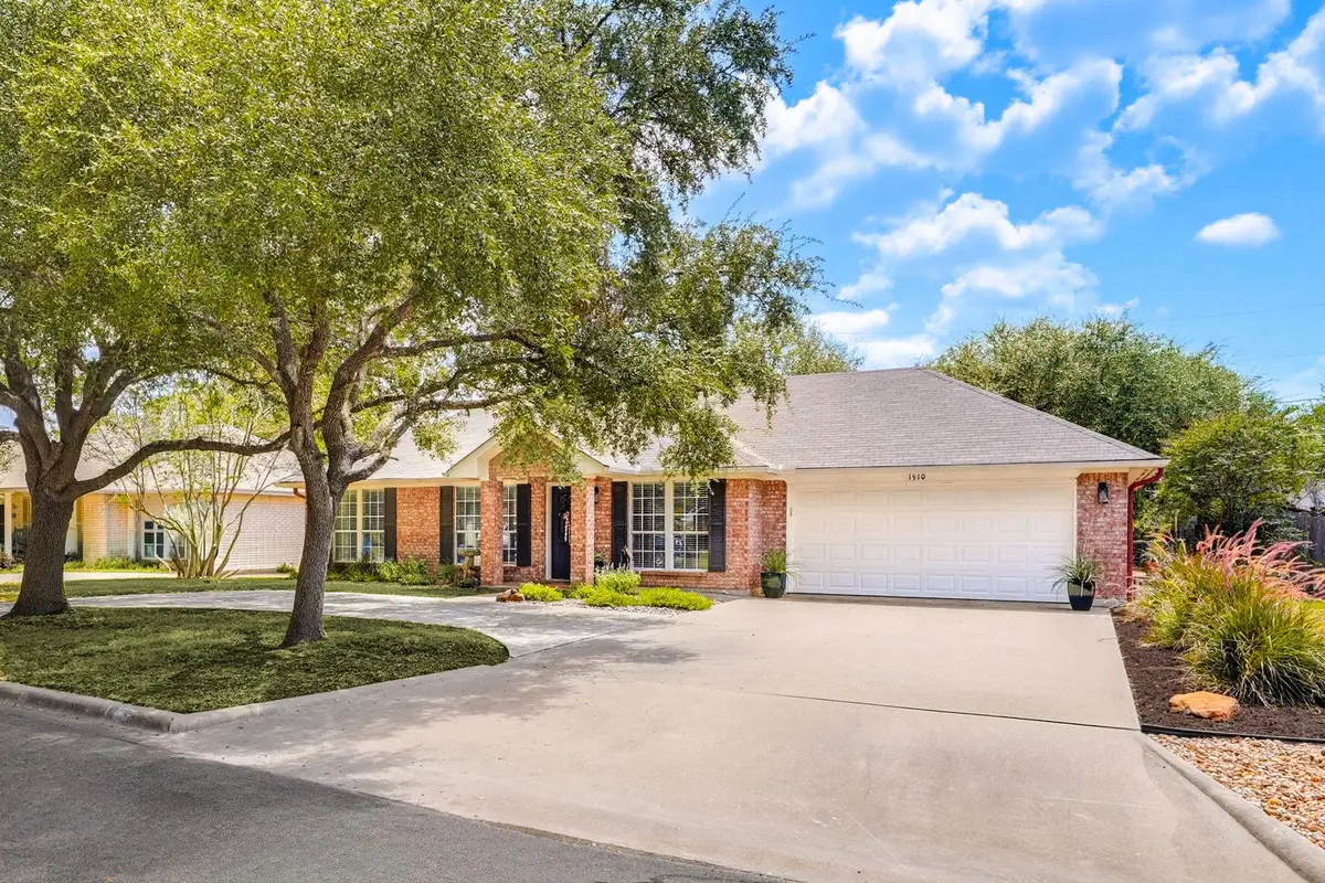 1510 Shadow Walk, Lockhart, TX 78644 - #1