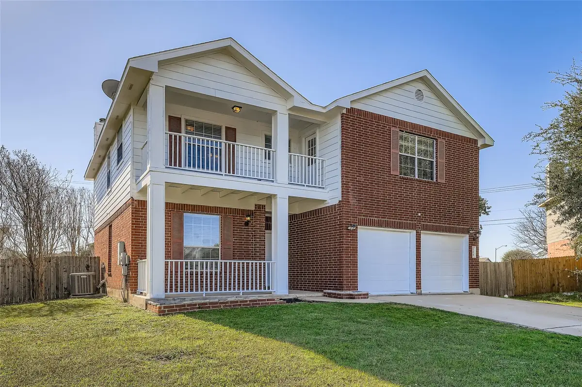 104 Mossy Rock Cv, Hutto, TX 78634 - Image #1