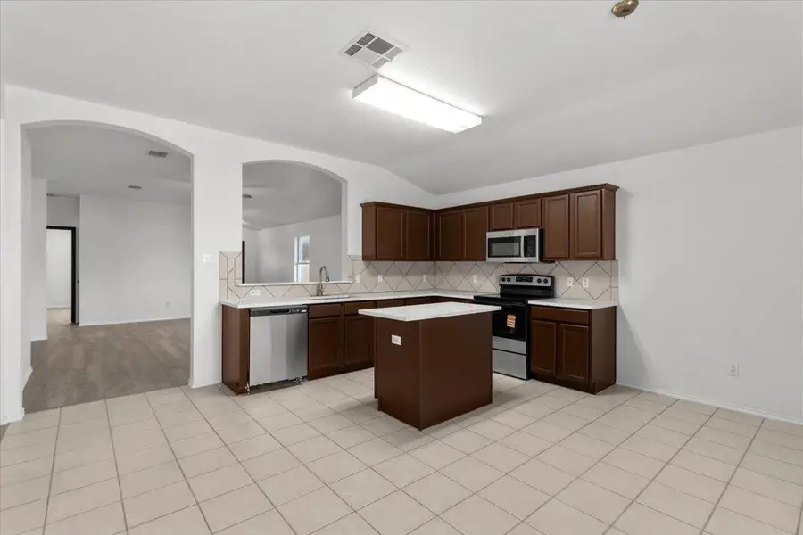 205 Peaceful Haven Way, Hutto, TX 78634 - #2