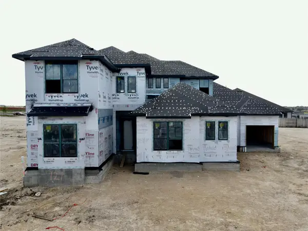 121 Clancy Dr, Liberty Hill, TX 78642