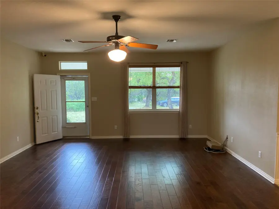 3016 Tradewind Dr, Spicewood, TX 78669 - #3