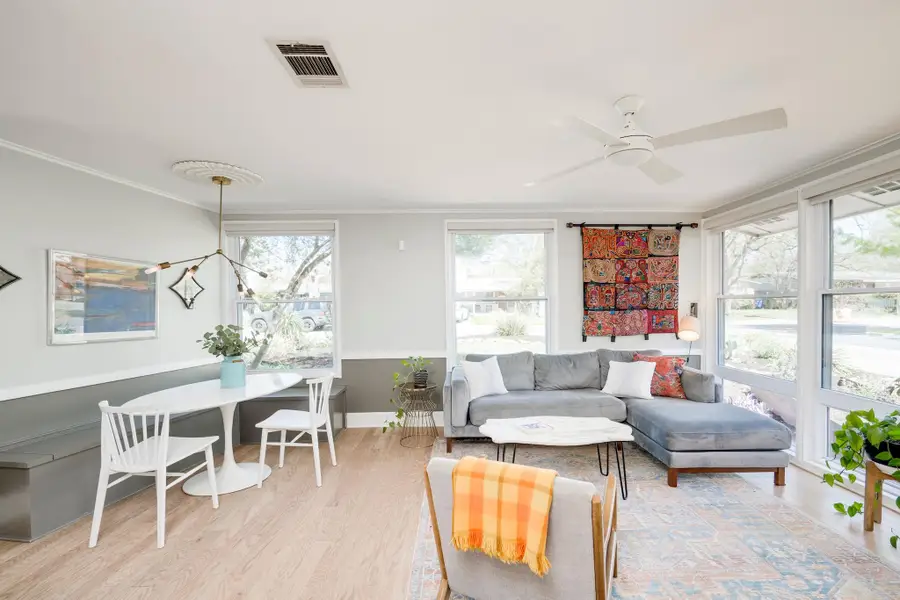 1313 Corona Dr, Austin, TX 78723 - #2