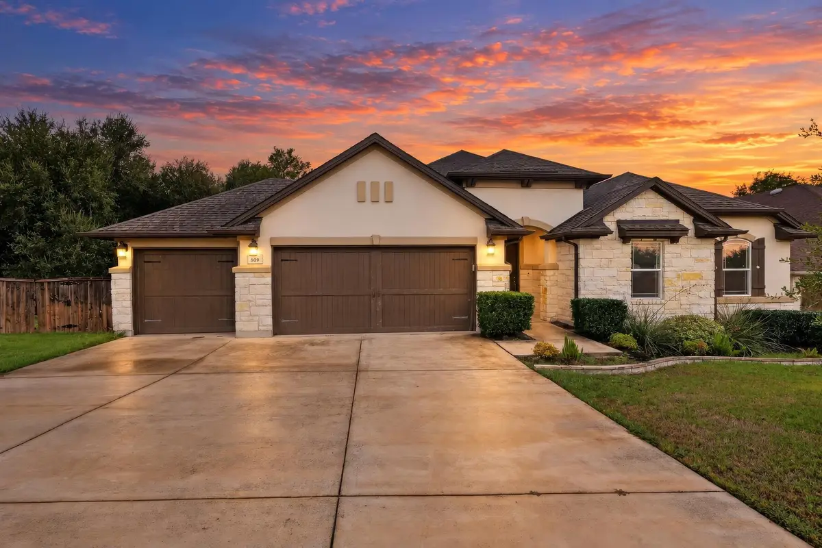 809 Lorraine Cv, Round Rock, TX 78665 - #1