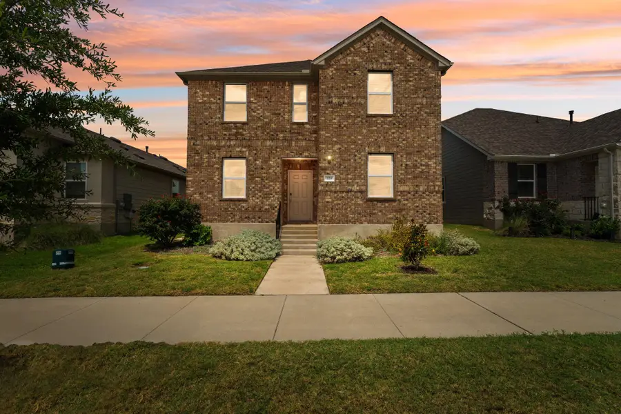 223 Flowers Ave, Hutto, TX 78634 - #2