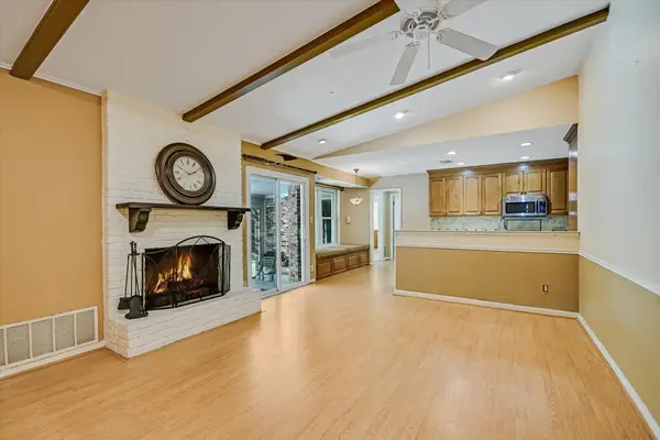 8821 Silverarrow Cir, Austin, TX 78759