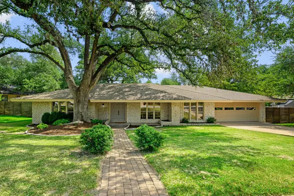 8711 Mountain Ridge Dr, Austin, TX 78759