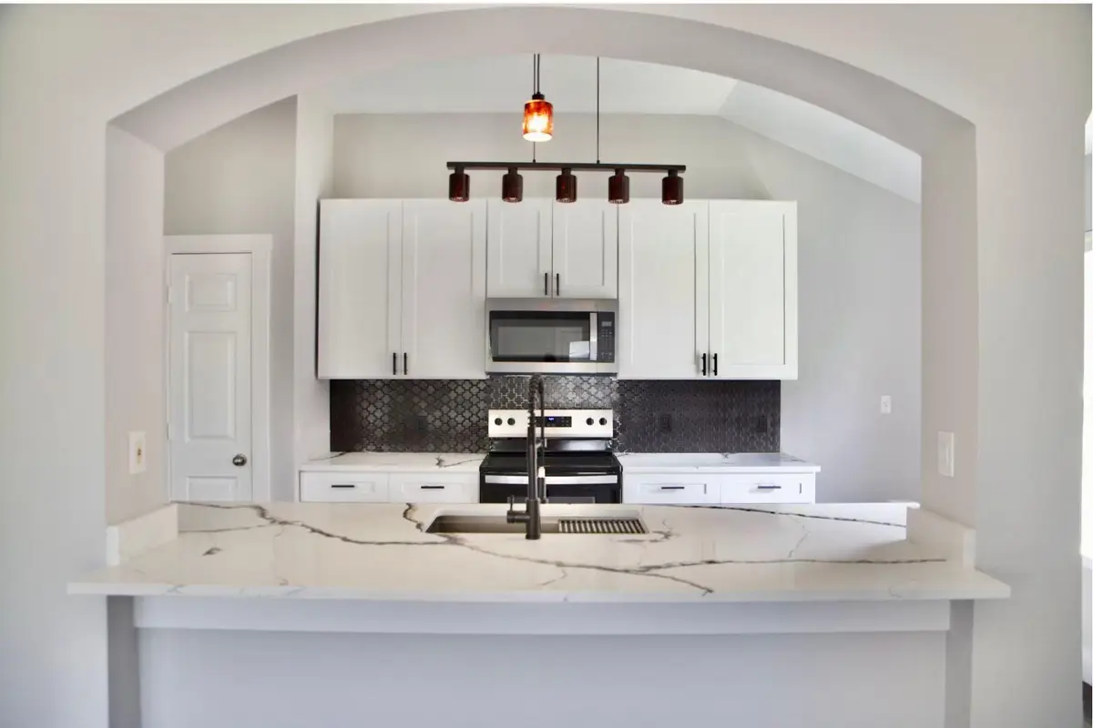 19120 Leigh Ln, Pflugerville, TX 78660 - Image #1