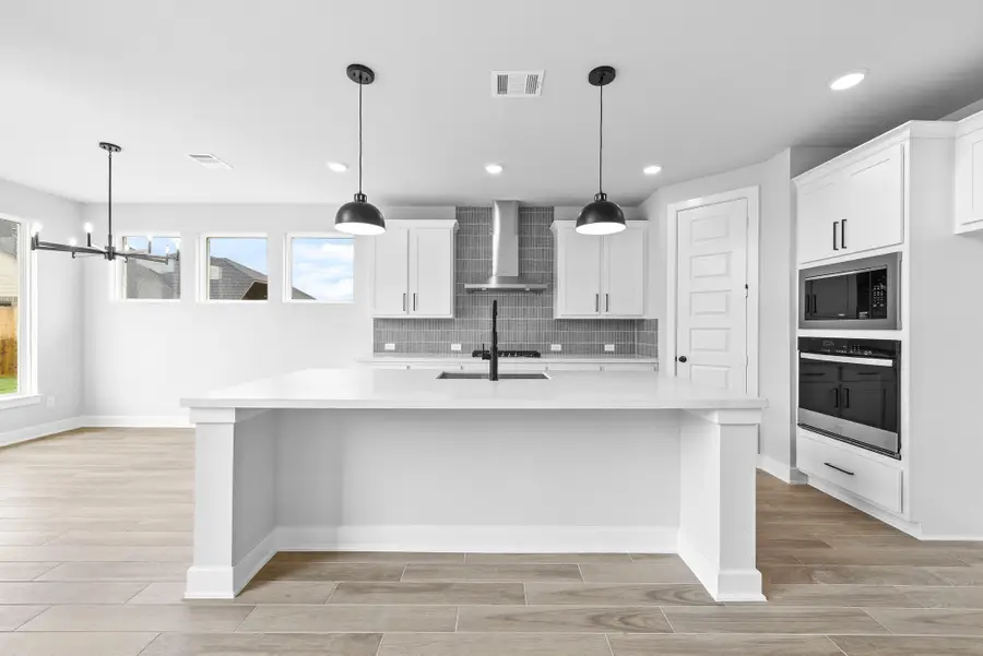 158 Ash Juniper Rd, Georgetown, TX 78633 - Image #3