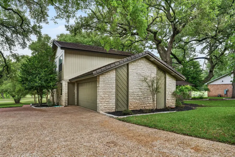 1301 Mill Creek Dr, Salado, TX 76571 - #2